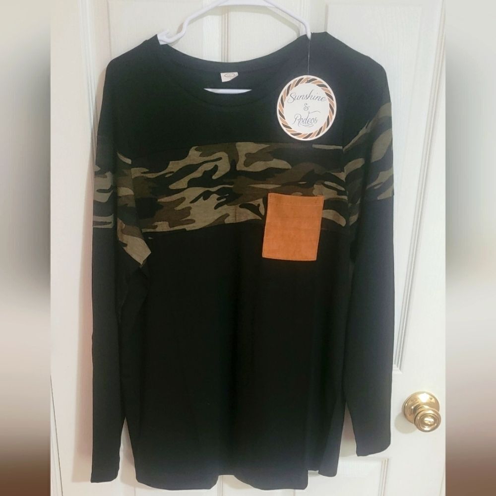 Sunshine & Rodeos Botique Women's Top L